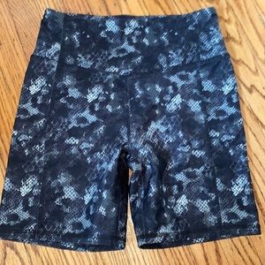 Cycle house by marika size large shorts